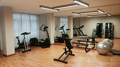 image of gym with workout equipment